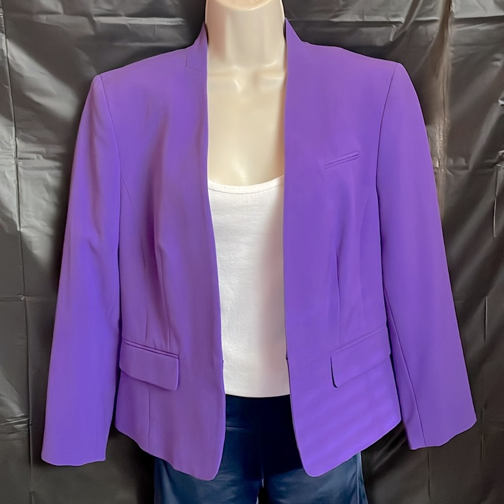 Nine West lined purple blazer size 6